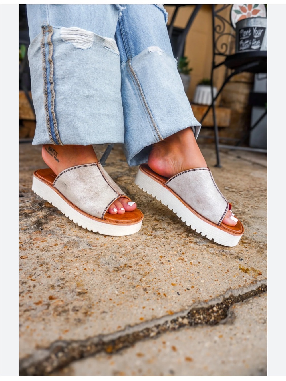 Bed|Stu Fairlee II Leather Slip-on In Nectar Lux Sandals SZ 8.5